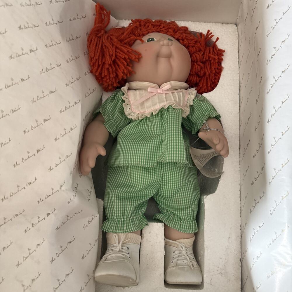 2005 Danbury Mint Porcelain Cabbage Patch Doll. Emma Grace No Base